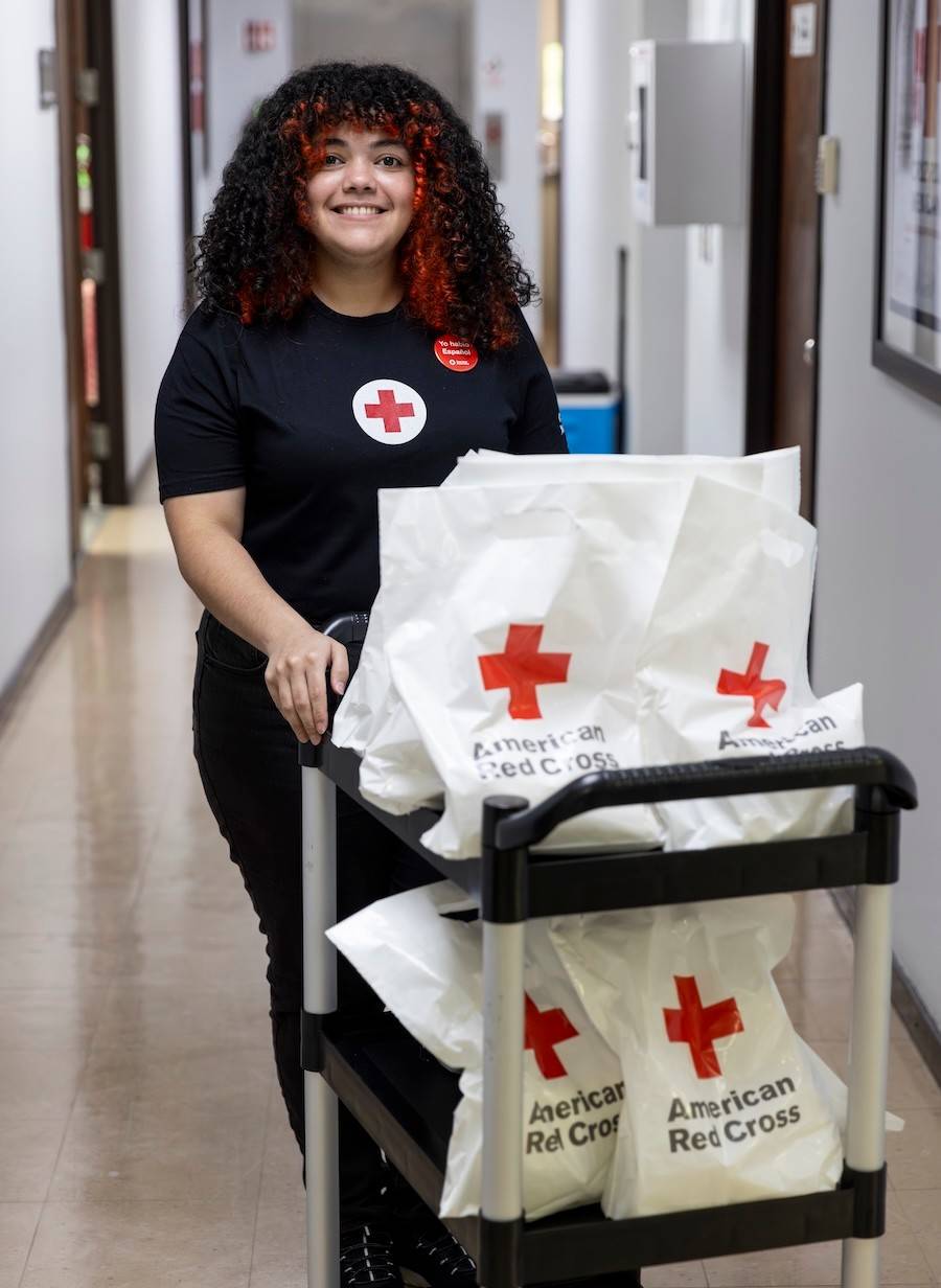 Gabriela Santiago provides comfort and care to Spanish-speaking service members and veterans as a military treatment facility lead with the American Red Cross Puerto Rico Chapter.